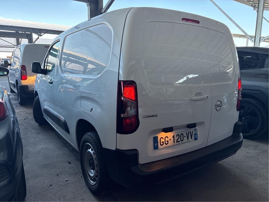 OPEL COMBO CARGO 1.5 100 CH S/S L1H1 BVM6 STANDARD PACK CLIM 2022
