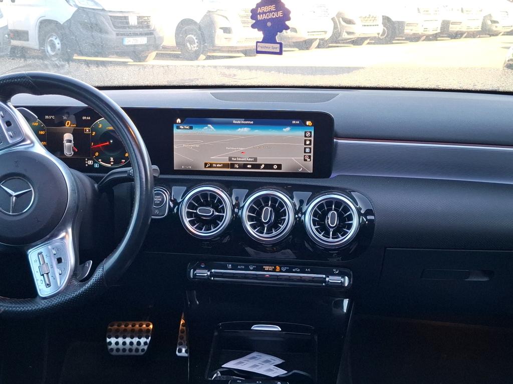 MERCEDES-BENZ MERCEDES CLASSE A 200 7G-DCT AMG Line 2022
