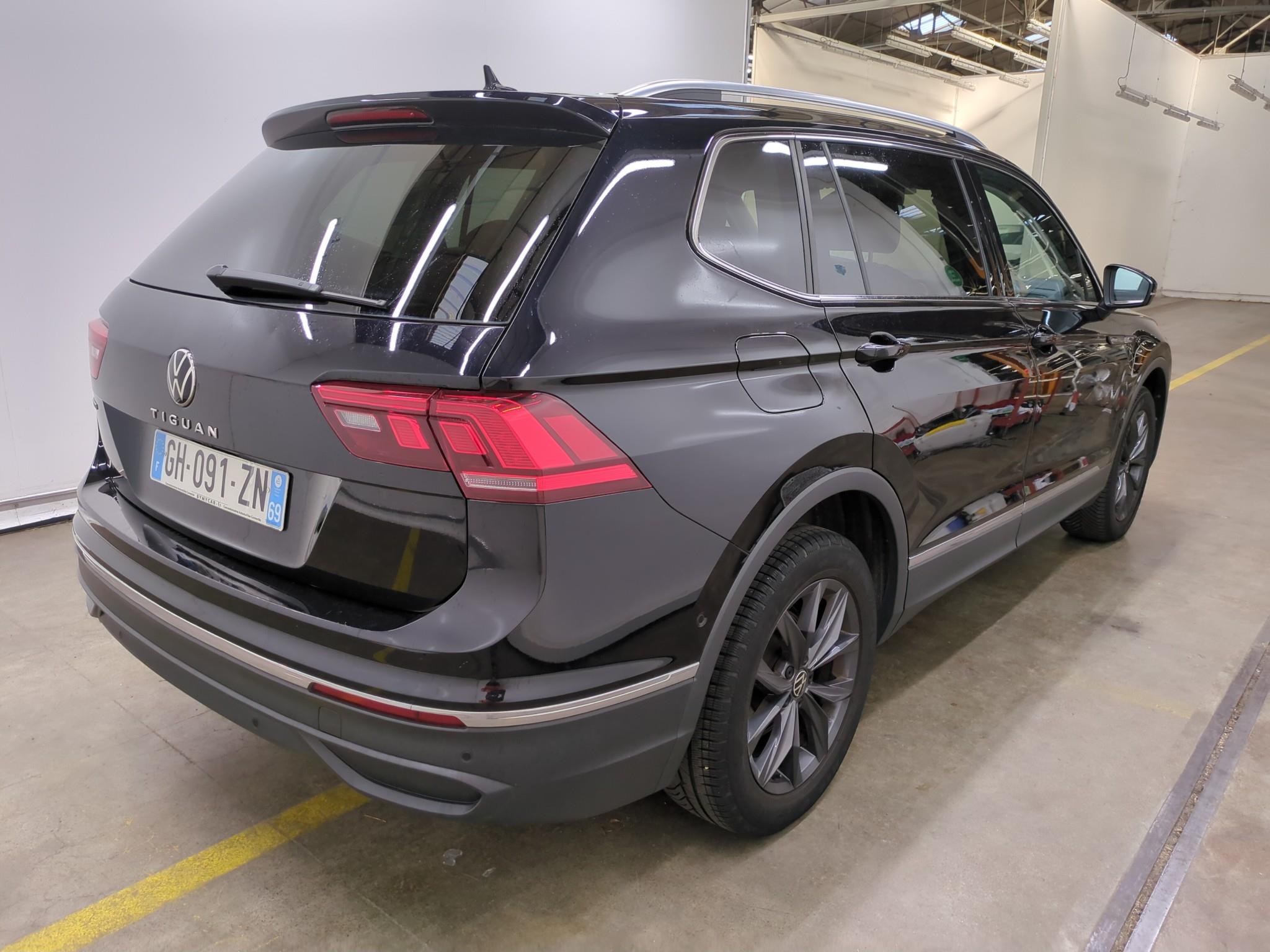 VOLKSWAGEN TIGUAN ALLSPACE 2.0 TDI 150 Life Business 2022