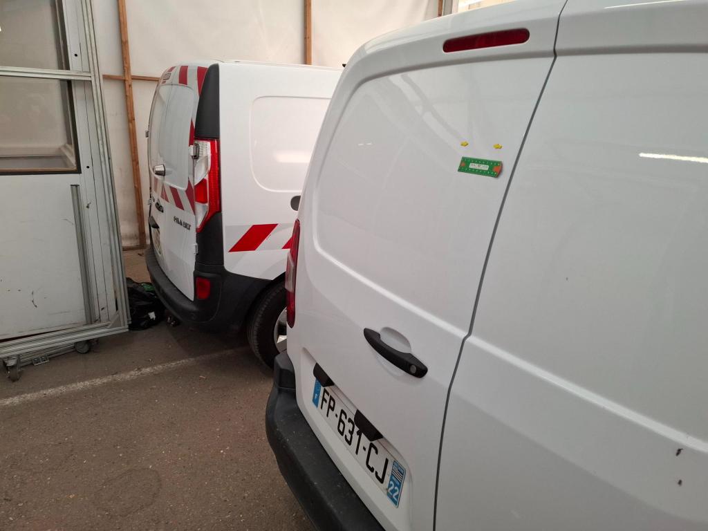 PEUGEOT PARTNER FGN FOURGON STANDARD 650 KG BLUEHDI 75 BVM5 PREMIUM 2020