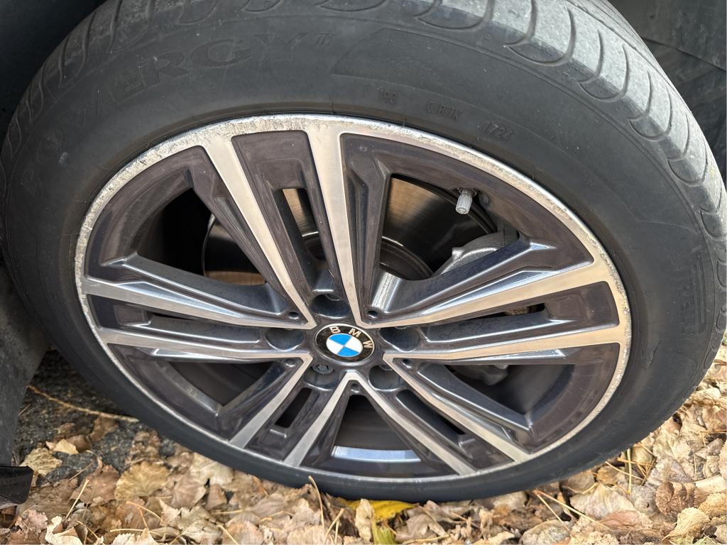 BMW SERIE 1 F40 116d 116 ch DKG7 Business Design 2021