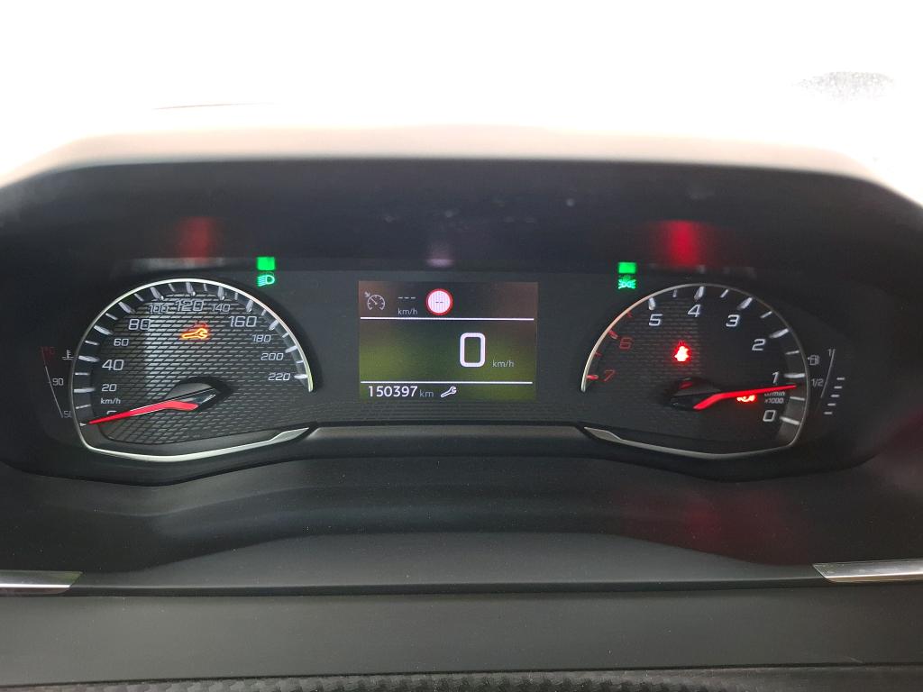 PEUGEOT 2008 BlueHDi 110 S&S BVM6 Active Pack 2022
