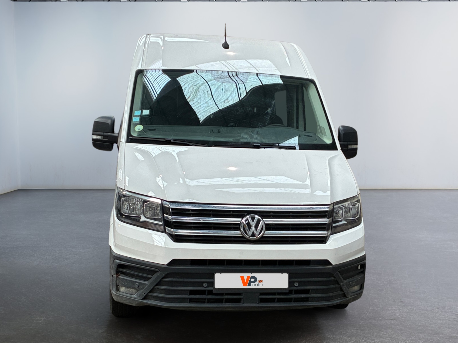 VOLKSWAGEN CRAFTER FOURGON VAN 35 L4H3 2.0 TDI 140 CH BUSINESS LINE PLUS 2017