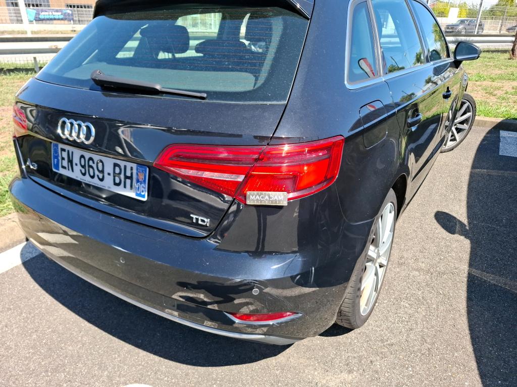 AUDI A3/S3 A3 SPORTBACK 2.0 TDI 150 Design Luxe 2017