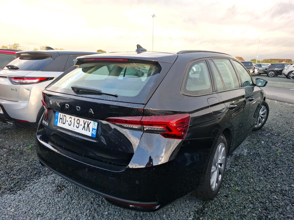 SKODA OCTAVIA COMBI 1.5 TSI Hybrid 150 ch ACT DSG7 Selection 2025