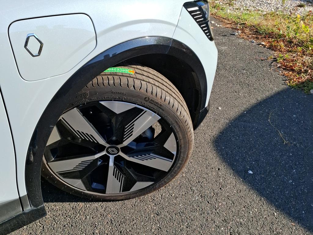 RENAULT MÉGANE MEGANE E-TECH EV40 130ch boost charge Techno 2023