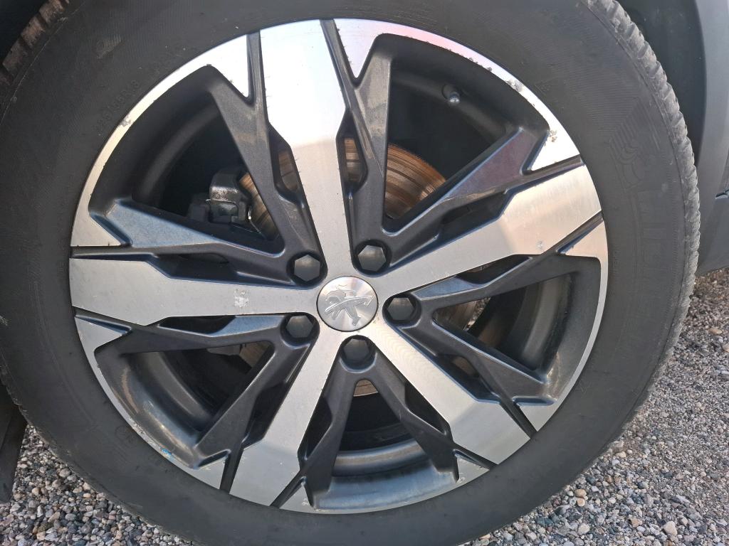 PEUGEOT 5008 BlueHDi 180ch S&S EAT8 GT 2019