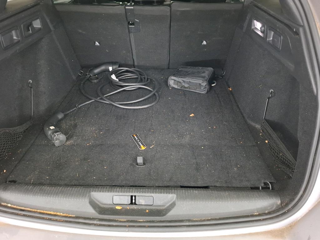 PEUGEOT 308 SW PHEV 180 e-EAT8 Allure 2023