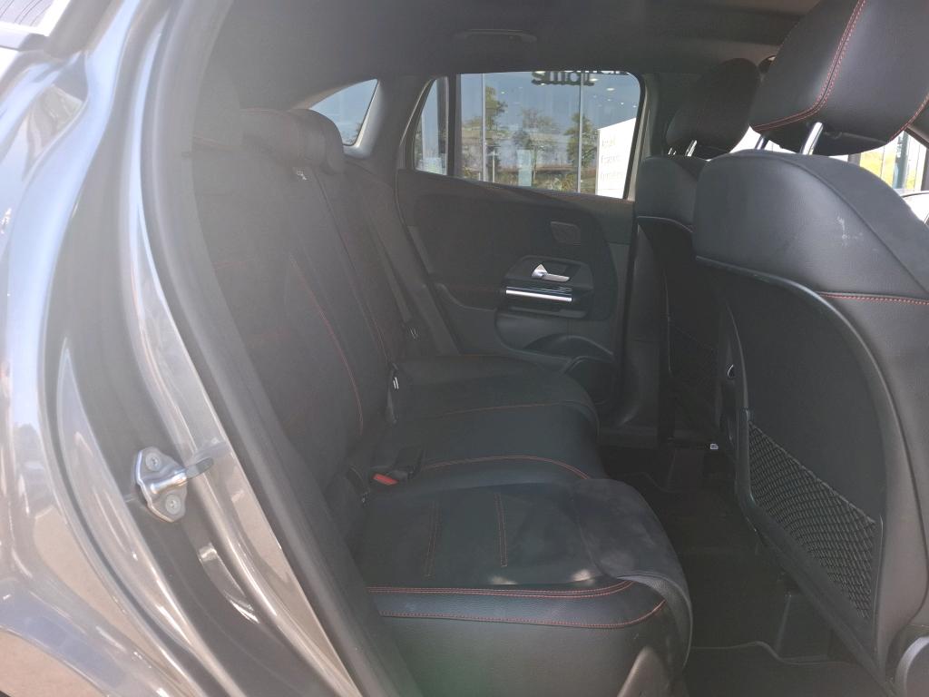 MERCEDES-BENZ GLA 250 e 8G-DCT AMG Line 2020