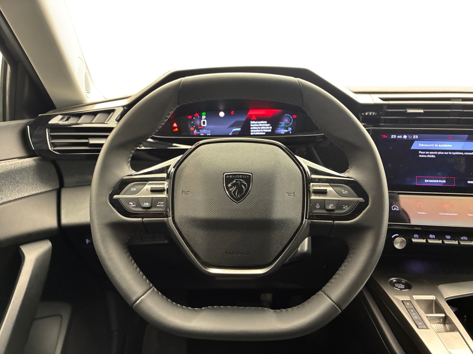 PEUGEOT 308 Hybrid 145 e-DCS6 Allure 2025