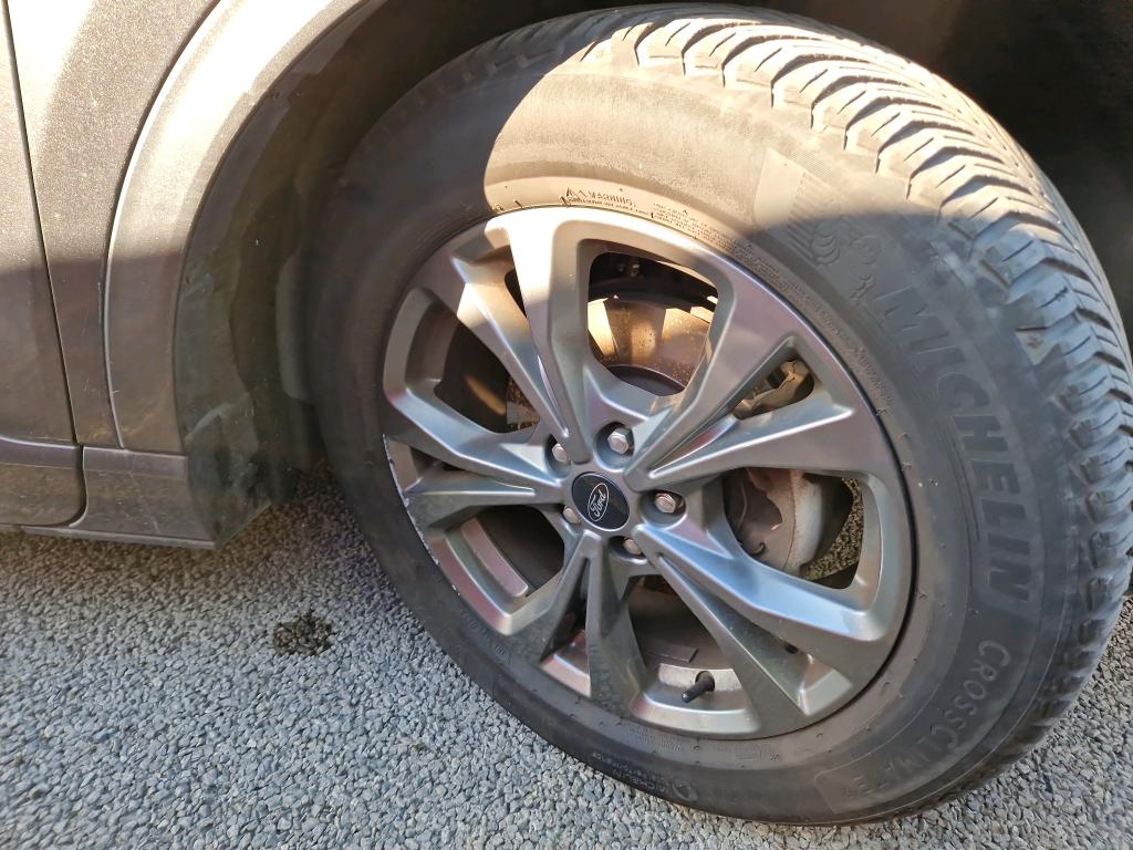 FORD KUGA 2.5 Duratec 190 ch FlexiFuel FHEV E85 Powershift ST-Line 2023