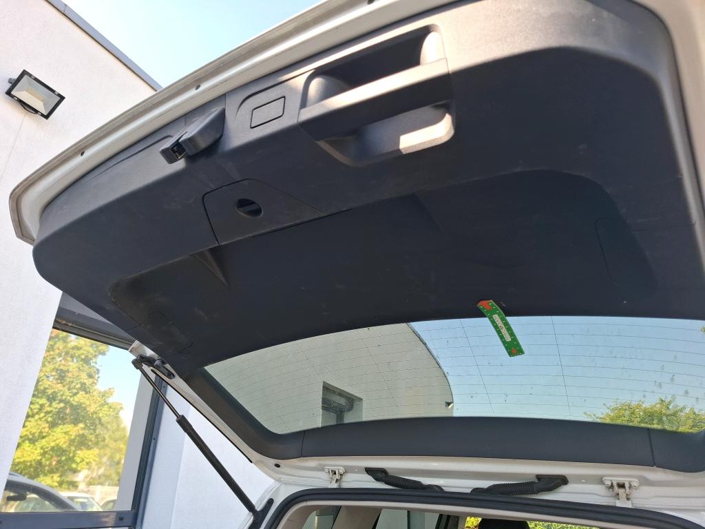 VOLKSWAGEN TOURAN 2.0 TDI 150 DSG7 5pl Life Plus 2023