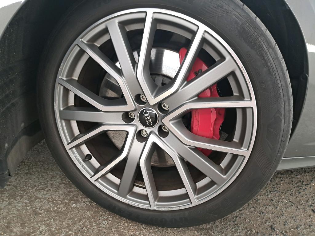 AUDI A6 55 TFSIe 367 ch S tronic 7 Quattro Competition 2022