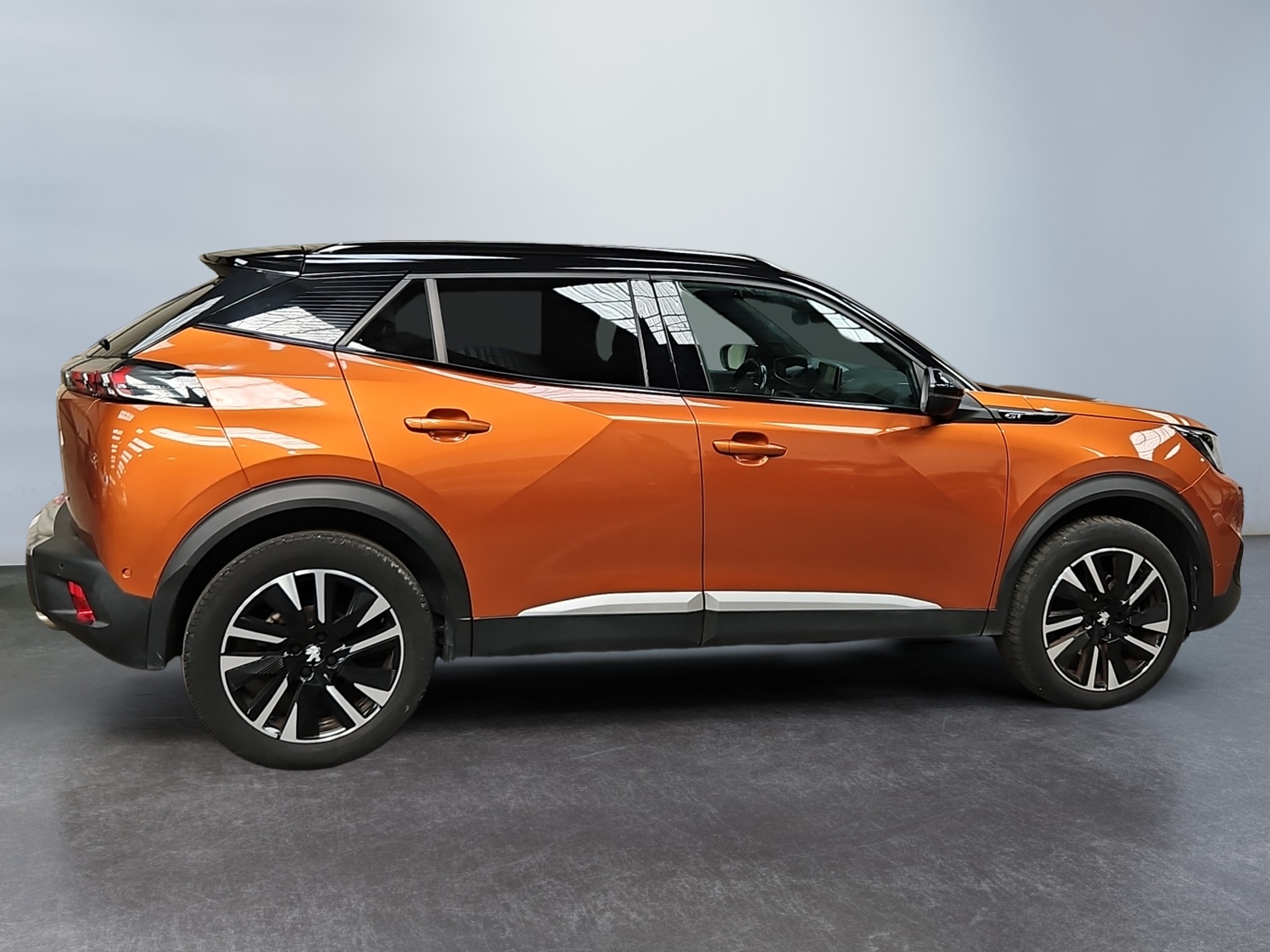 PEUGEOT 2008 BlueHDi 130 S&S EAT8 GT Pack 2022