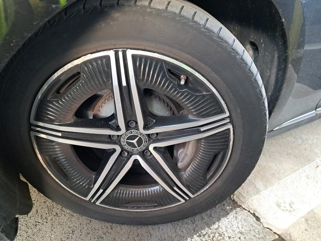 MERCEDES EQE 350 AMG Line 2022