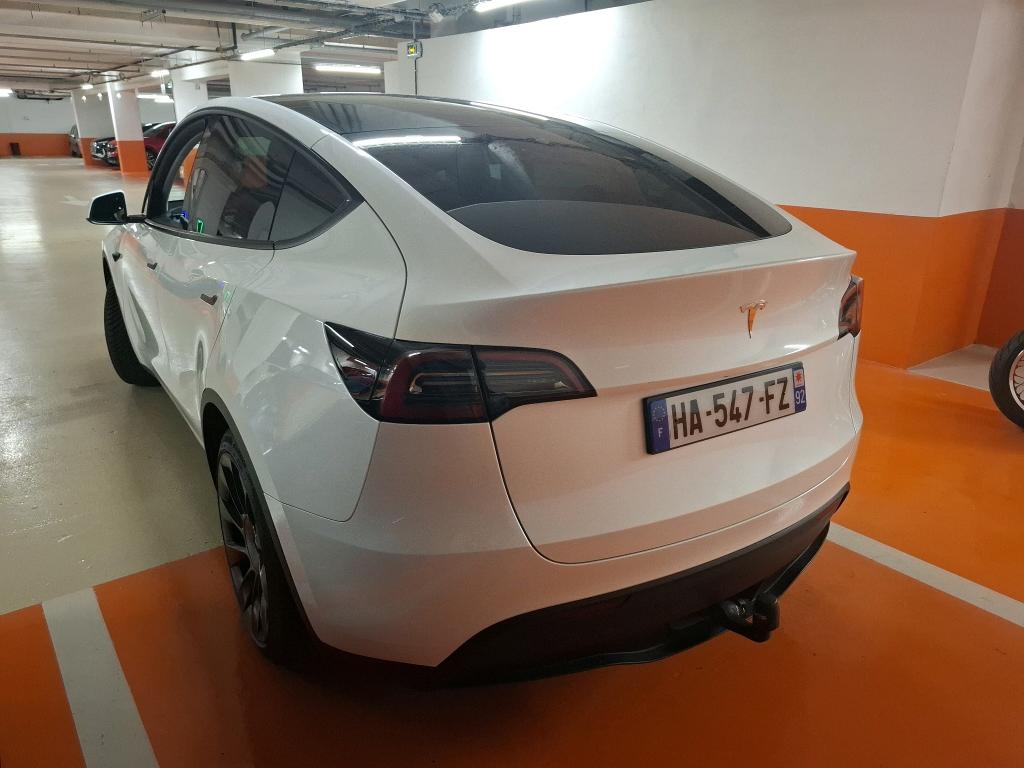 TESLA  2024