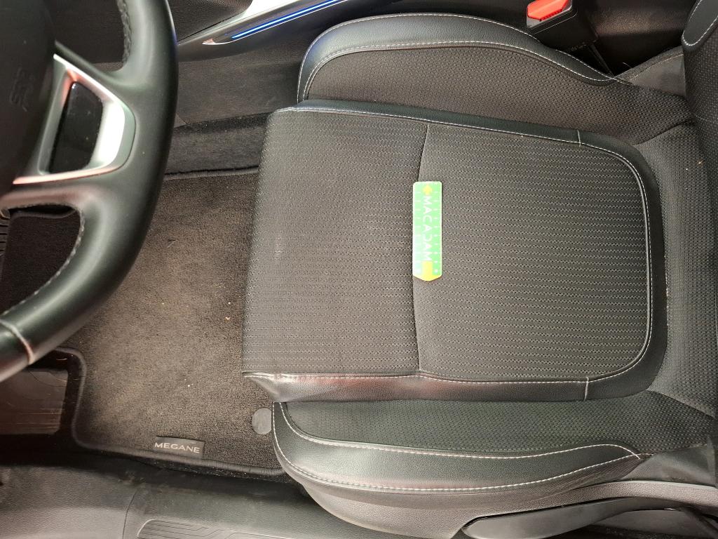 RENAULT MÉGANE MEGANE IV Berline TCe 140 EDC Techno 2023