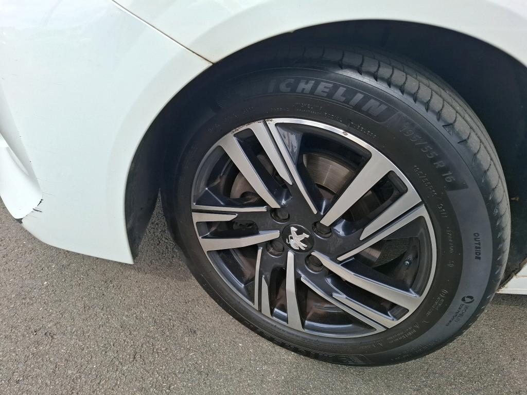 PEUGEOT 208) 208 PureTech 100 S&S BVM6 Active Pack 2022
