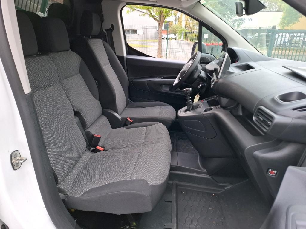 PEUGEOT PARTNER FGN FOURGON STANDARD 1000 KG BLUEHDI 100 S&S BVM6 PREMIUM 2022