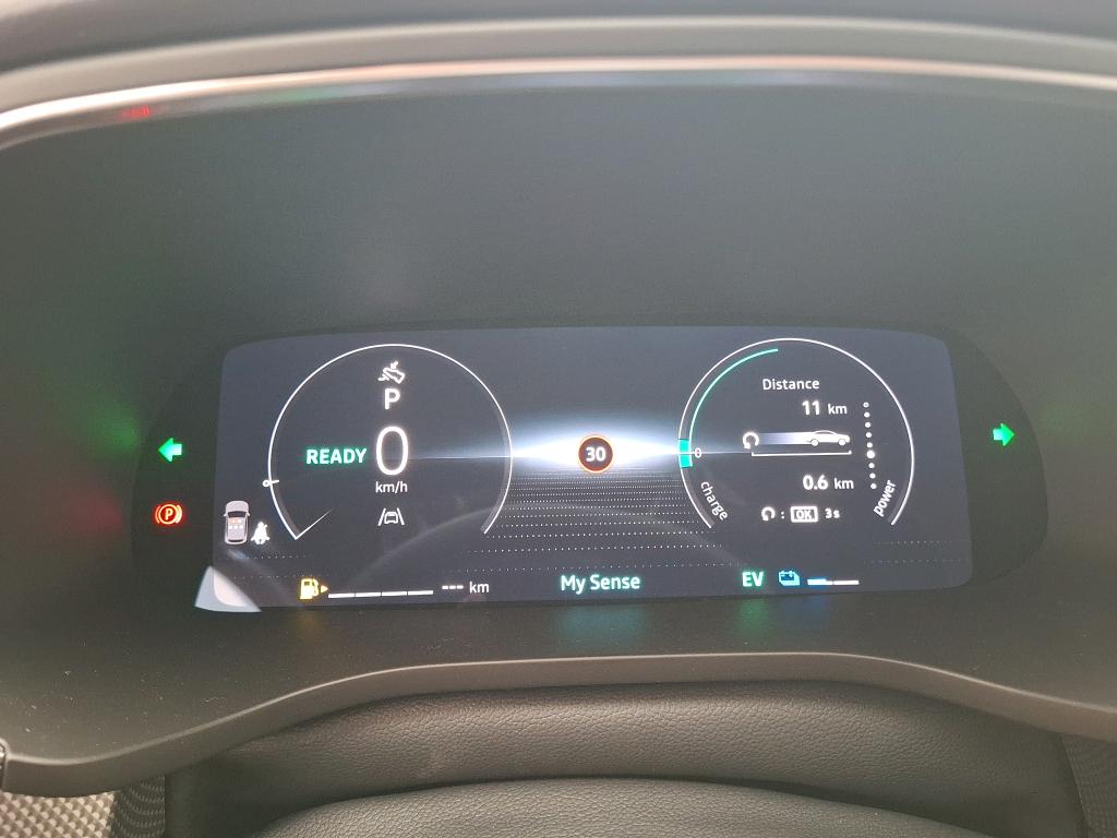 RENAULT ARKANA E-Tech full hybrid 145 GSR2 Techno 2025