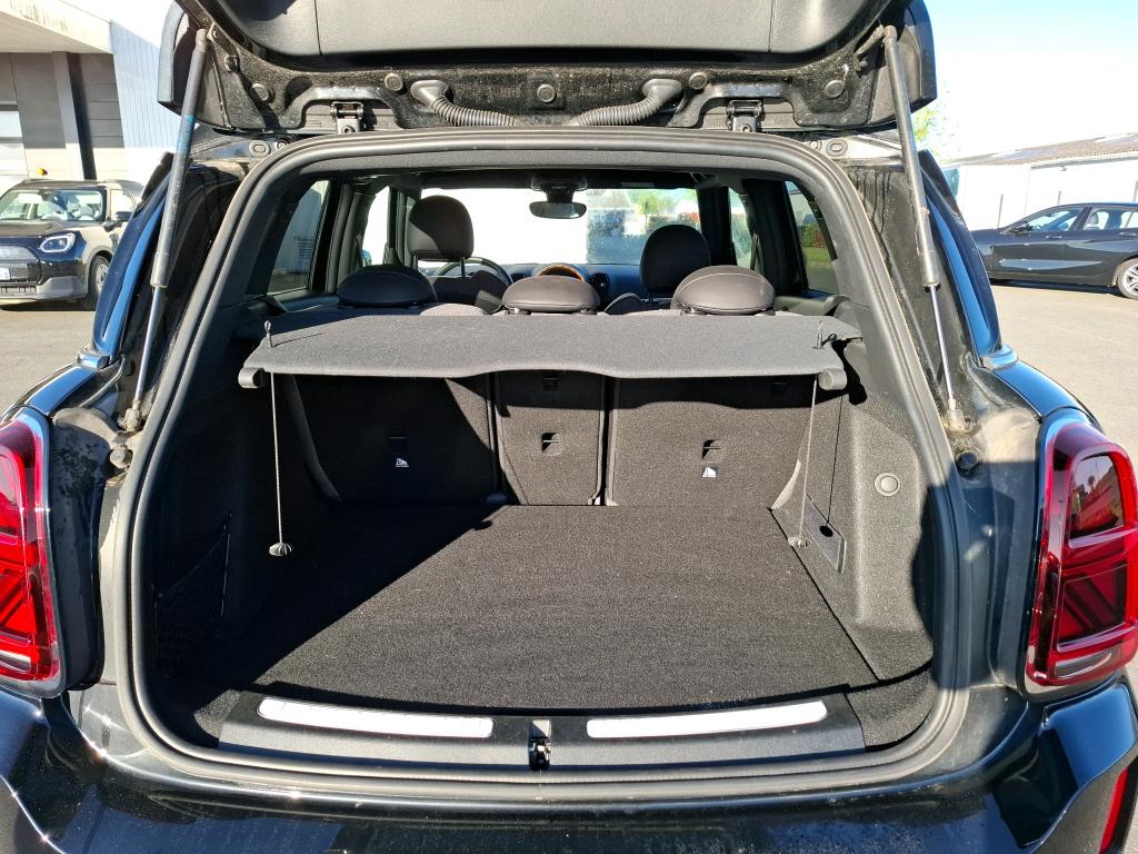 MINI COUNTRYMAN F60 LCI 136 ch BVA7 Cooper Essential 2023