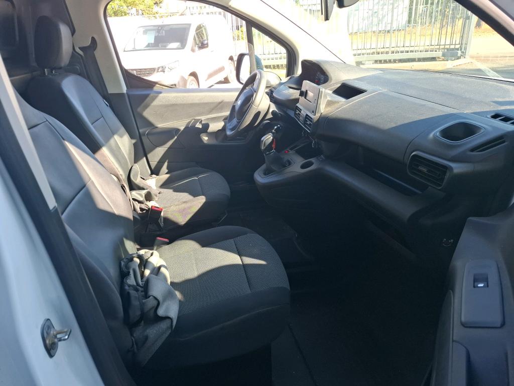PEUGEOT PARTNER FOURGON STANDARD 650 KG BLUEHDI 100 S&S BVM5 PREMIUM 2021