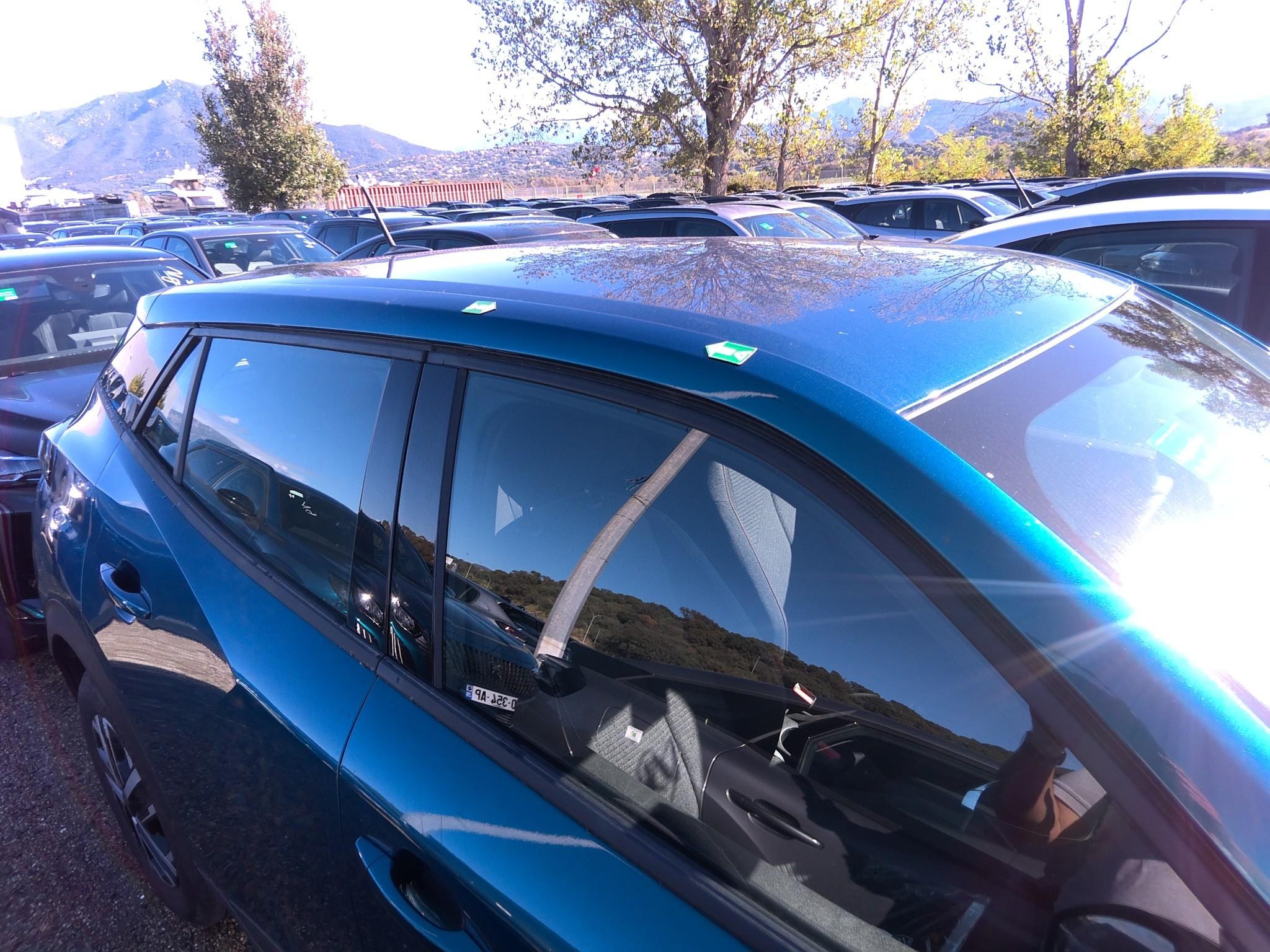 PEUGEOT 2008 100 S&S BVM6 style 2025