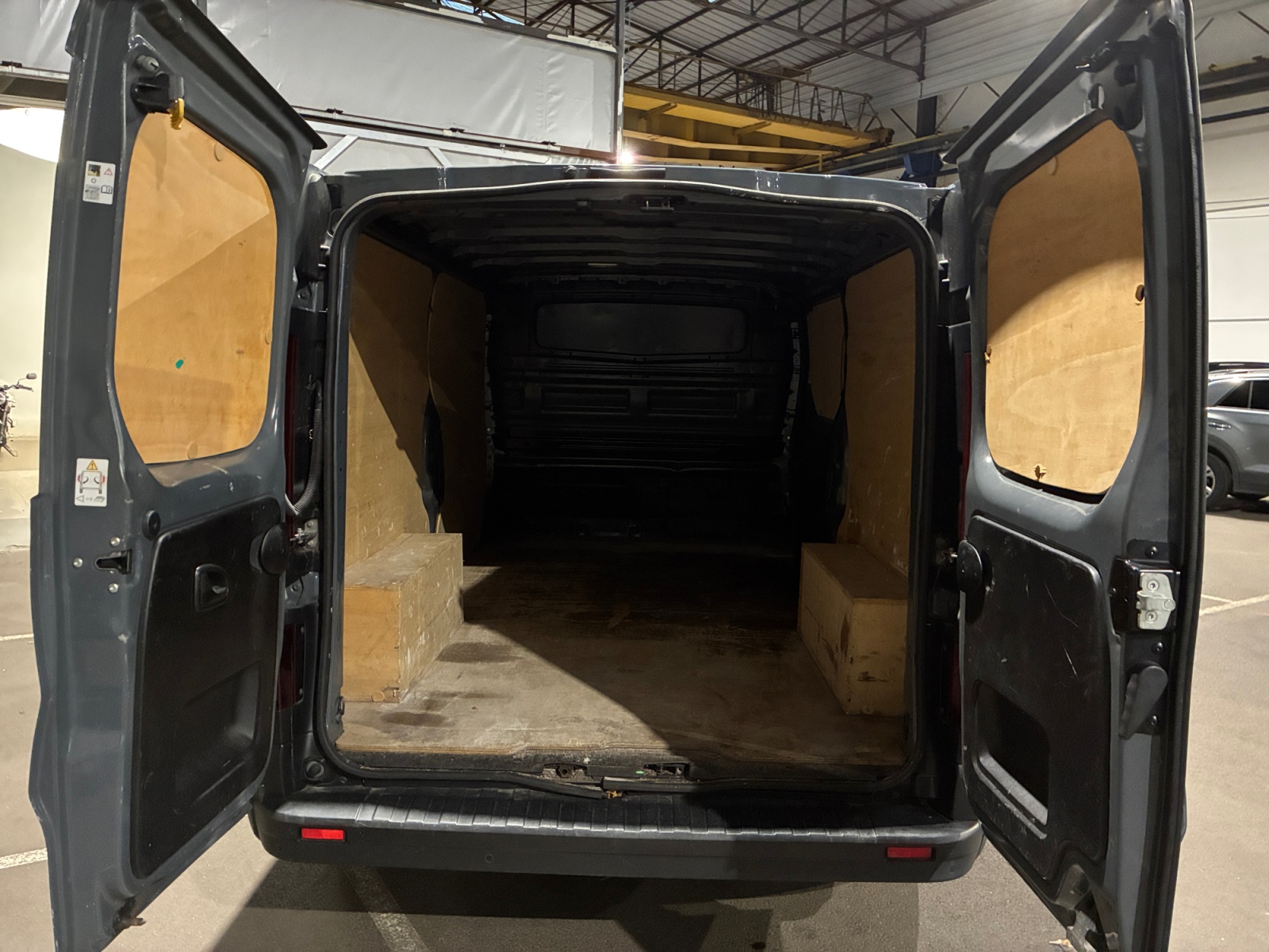 RENAULT TRAFIC FGN L2H1 1300 KG DCI 120 GRAND CONFORT 2021