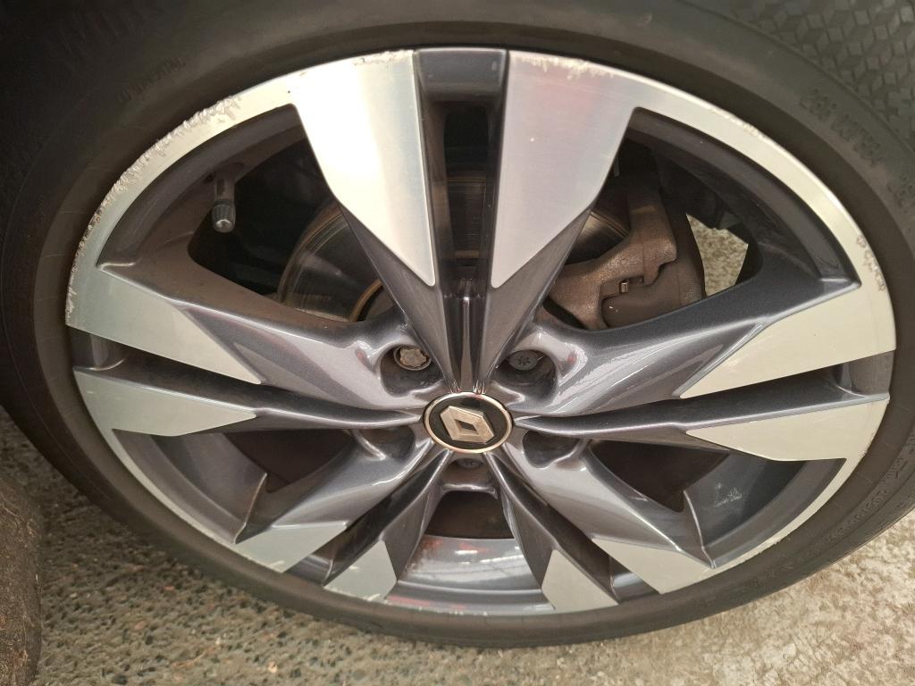RENAULT MÉGANE MEGANE IV BERLINE Blue dCi 115 EDC Intens 2019