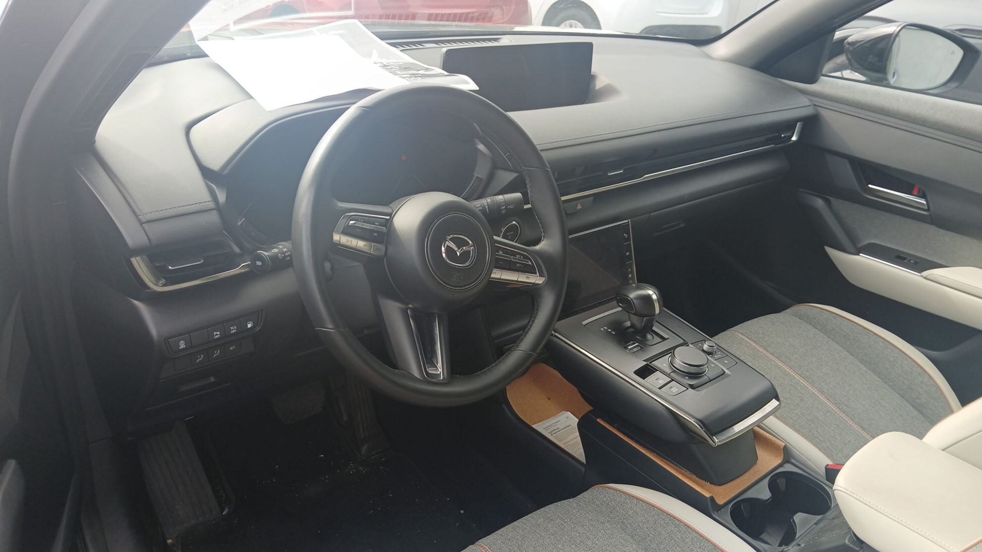 MAZDA MX-30 R-EV e-Skyactiv 170 ch BVA Makoto Modern Confidence 2024