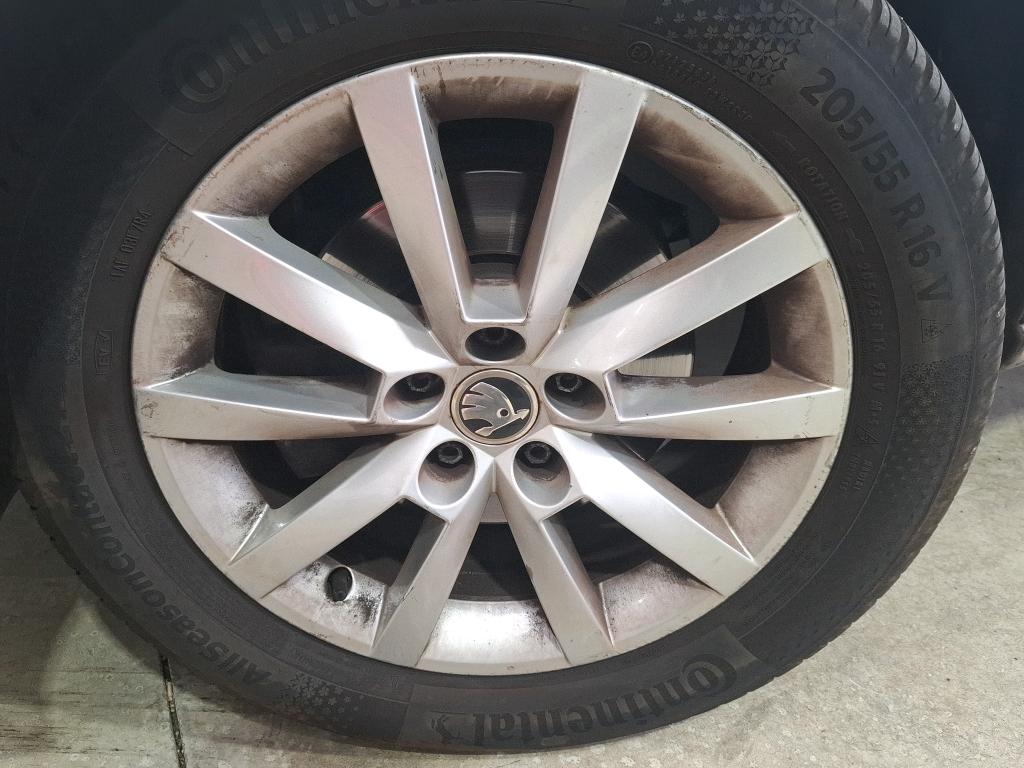 SKODA SCALA 1.0 TSI Evo 110 ch DSG7 Business 2022
