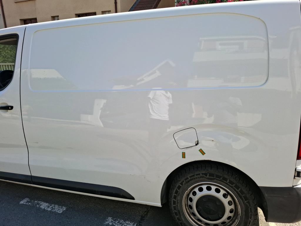 PEUGEOT EXPERT FGN TOLE STANDARD BLUEHDI 145 S&S EAT8 ASPHALT 2022