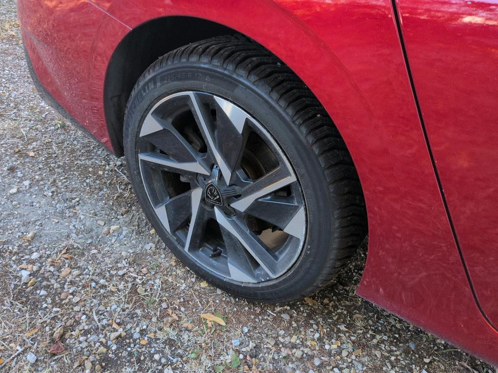 PEUGEOT 308 SW PHEV 180 e-EAT8 Allure 2024