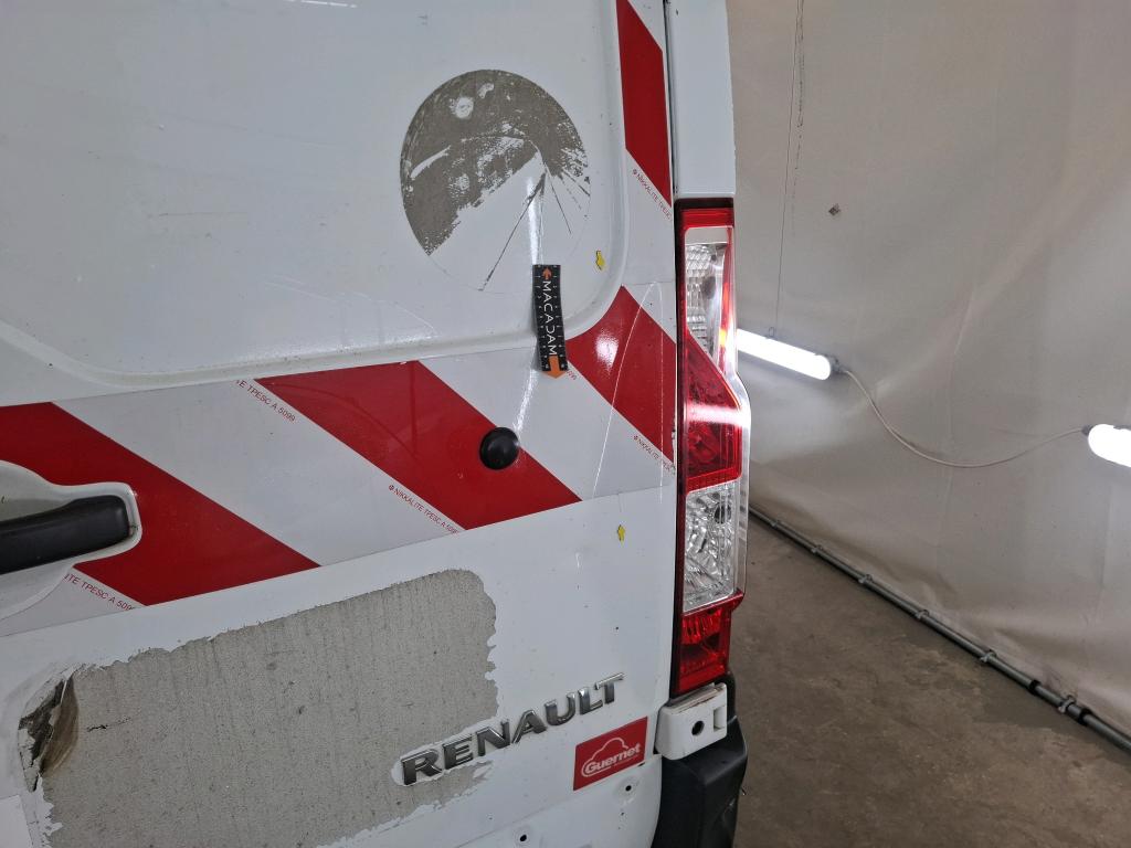 RENAULT MASTER FOURGON FGN L2H2 3.5t 2.3 dCi 130 E6 GRAND CONFORT 2017