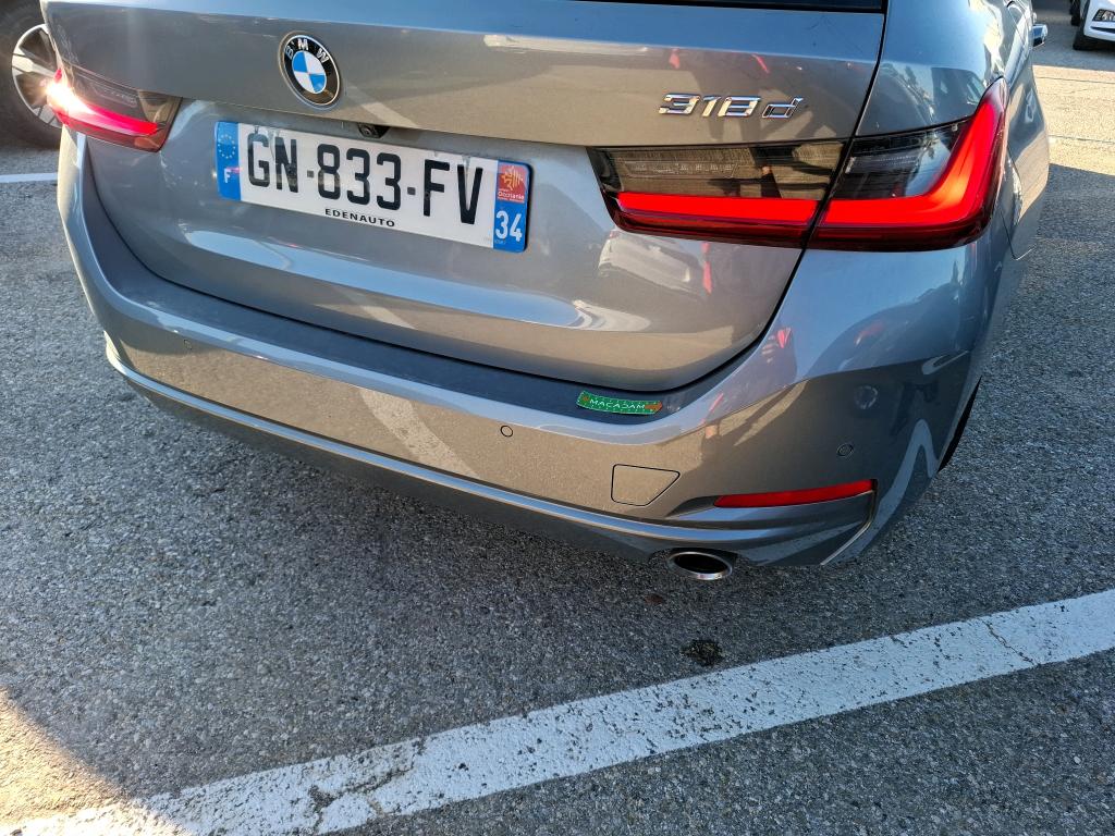 BMW SERIE 3 TOURING G21 LCI 318d 150 ch BVA8 Business Design 2023