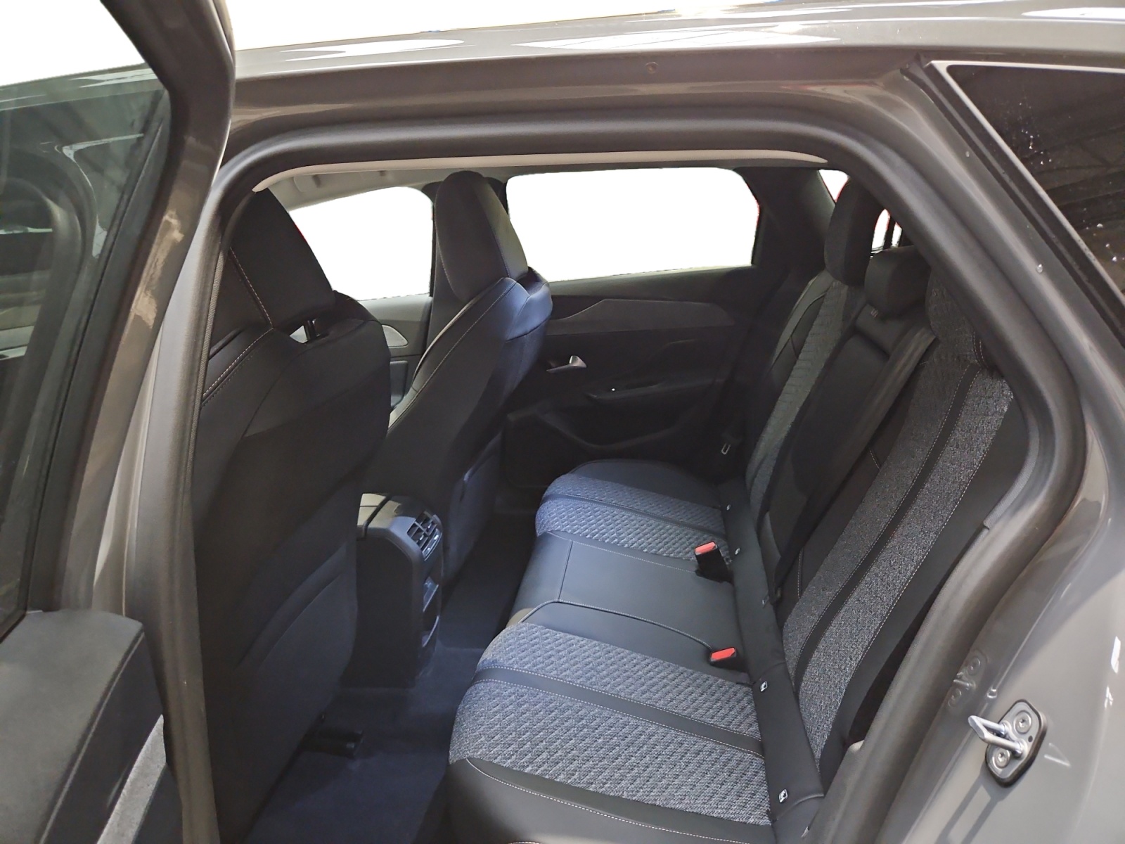 PEUGEOT 308 SW BlueHDi 130ch S&S EAT8 Allure 2026