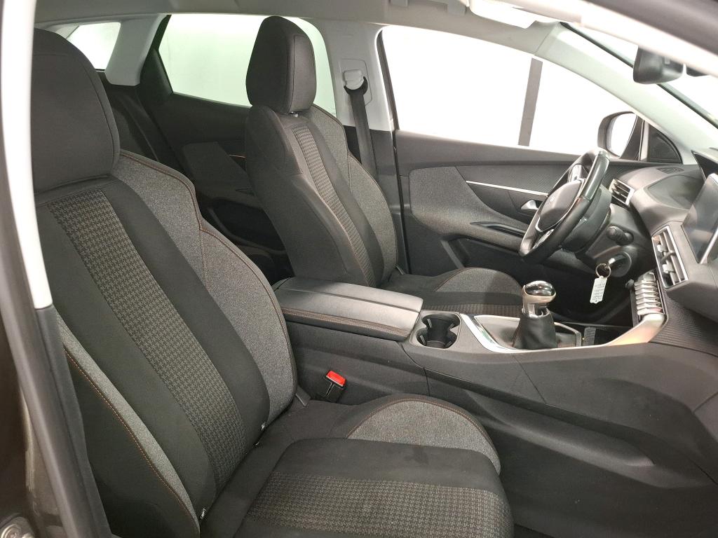 PEUGEOT 3008 BUSINESS BlueHDi 130ch S&S BVM6 Active 2019