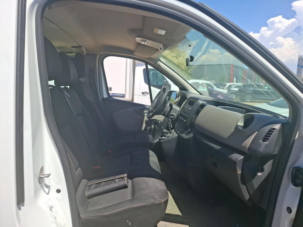 RENAULT TRAFIC COMBI L1 dCi 125 Energy Life 2018