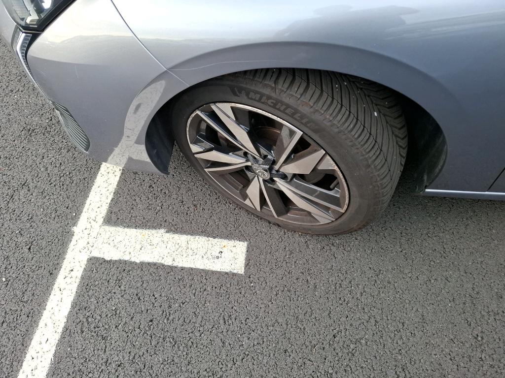 PEUGEOT 308 SW BlueHDi 130ch S&S EAT8 Allure 2022