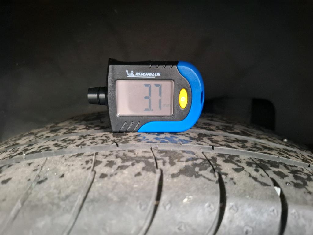 PEUGEOT 2008 BlueHDi 110 S&S BVM6 GT 2023