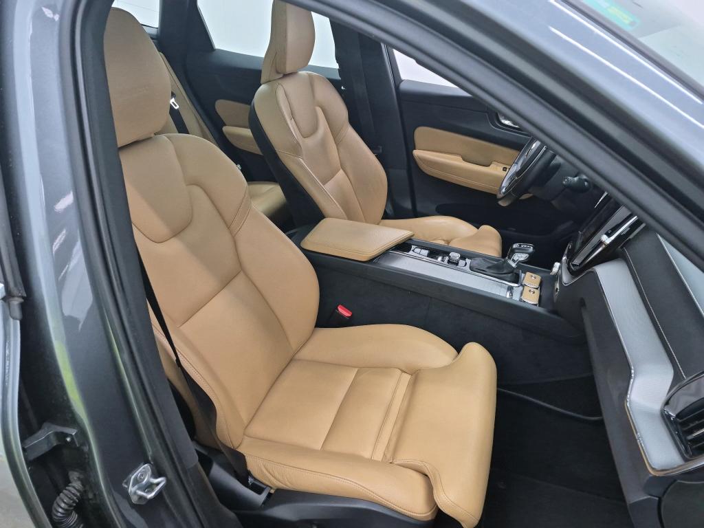 VOLVO XC60 D4 AdBlue 190 ch Geartronic 8 Inscription Luxe 2018