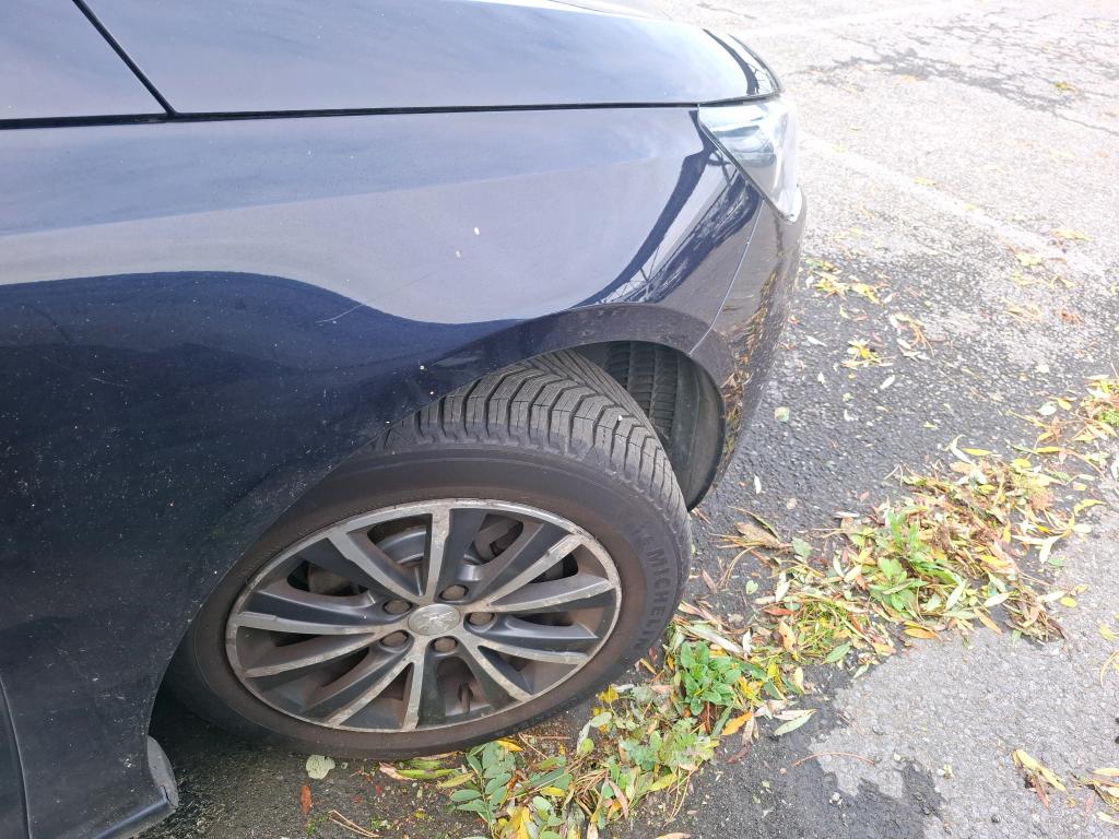 PEUGEOT 308 1.2 PureTech 130ch S&S BVM6 Allure 2015