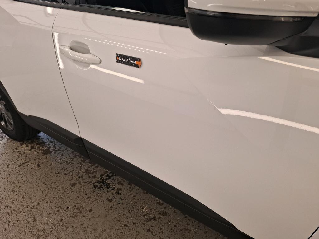 PEUGEOT 2008 BUSINESS PureTech 130 S&S EAT8 Active 2021