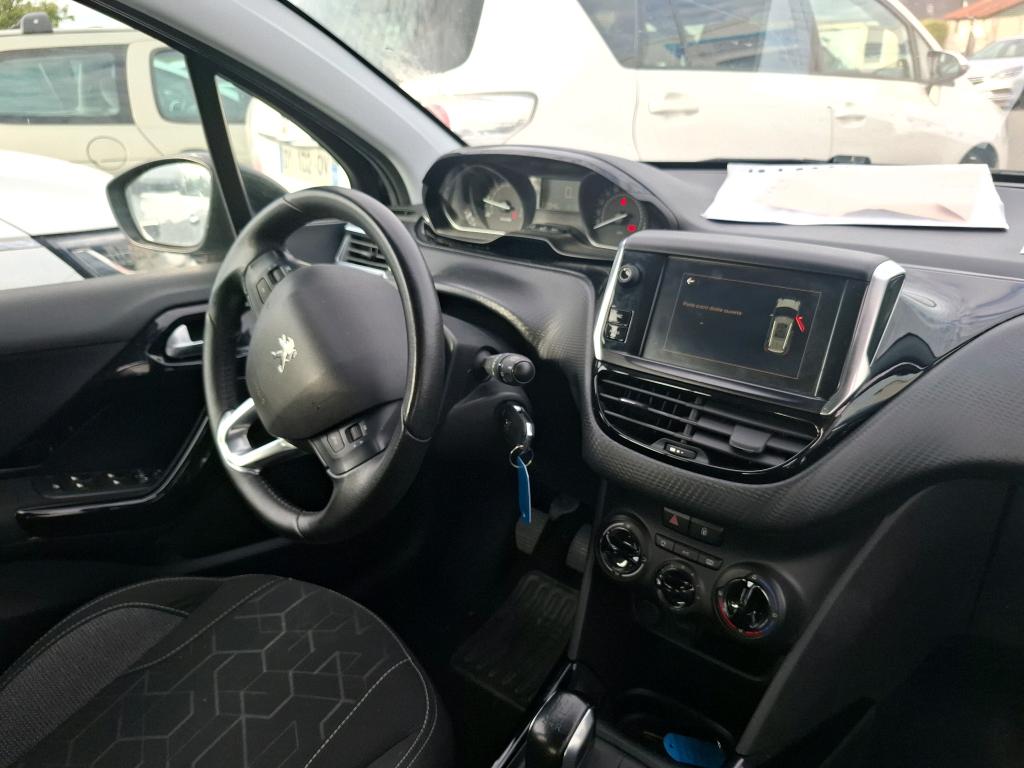 PEUGEOT 2008 BlueHDi 100ch S&S BVM5 Active Business 2019
