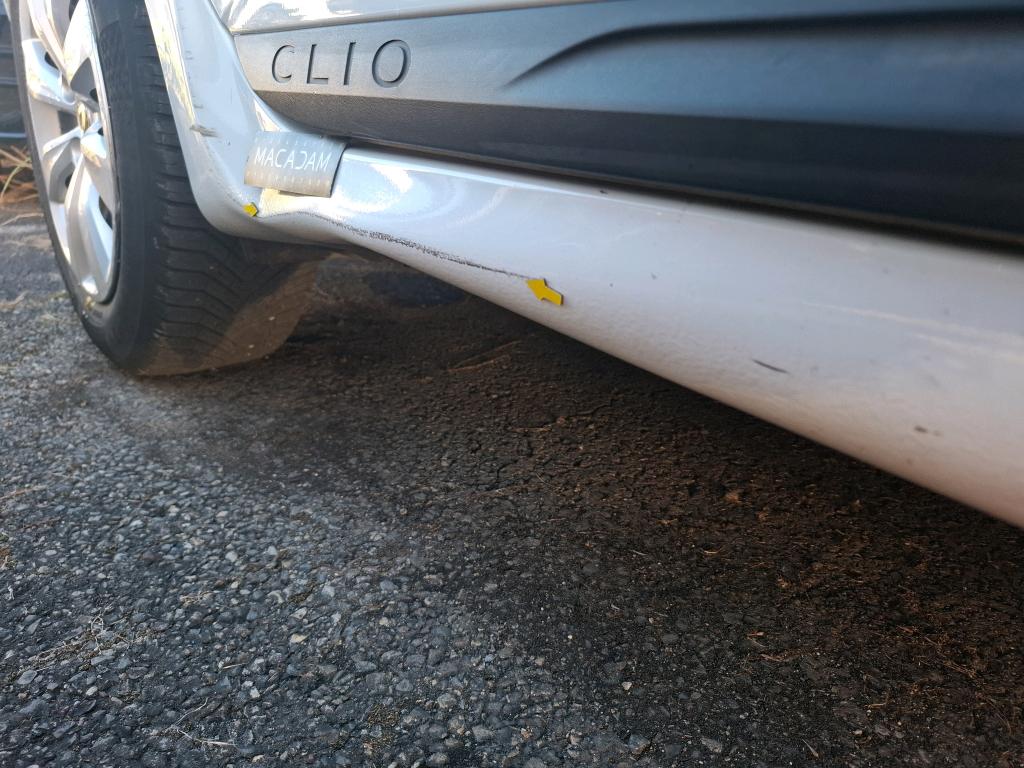 RENAULT CLIO SOCIETE BLUE DCI 100 - 21N AIR NAV 2022