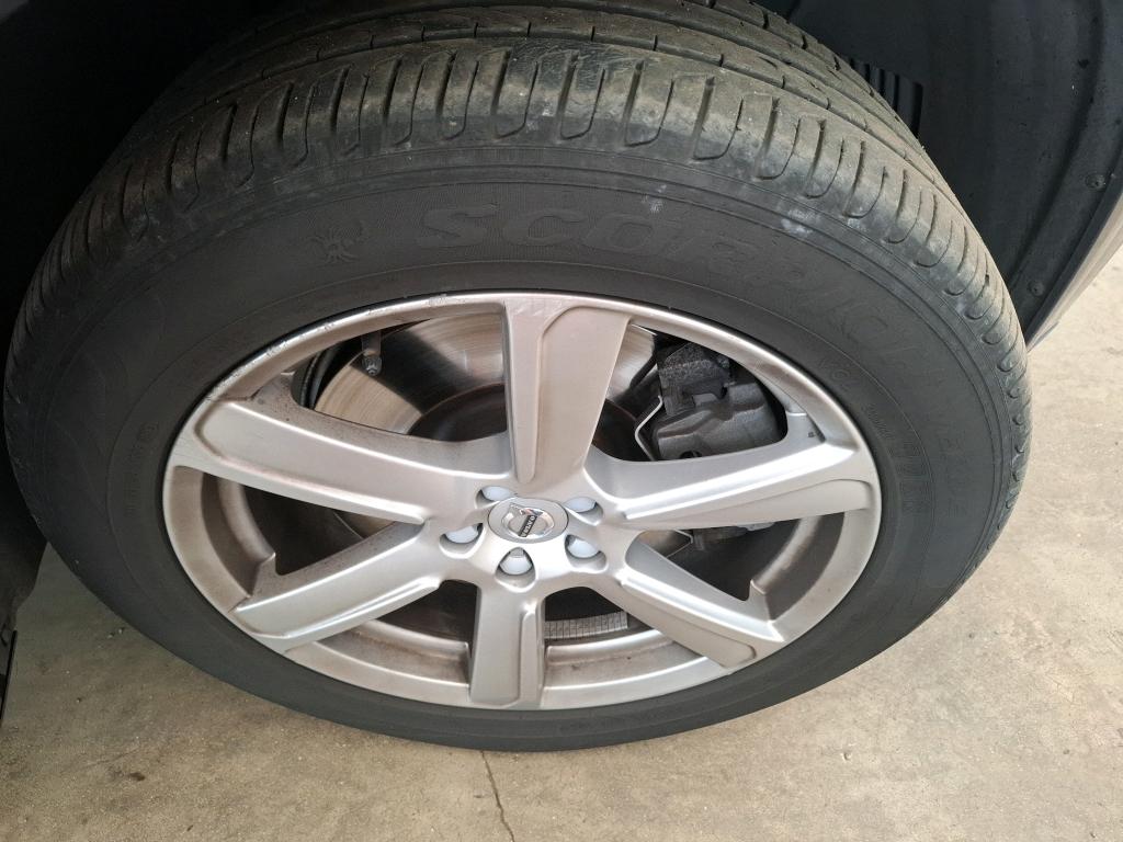 VOLVO XC90 T8 Twin Engine 303+87 ch Geartronic 7pl Momentum 2019