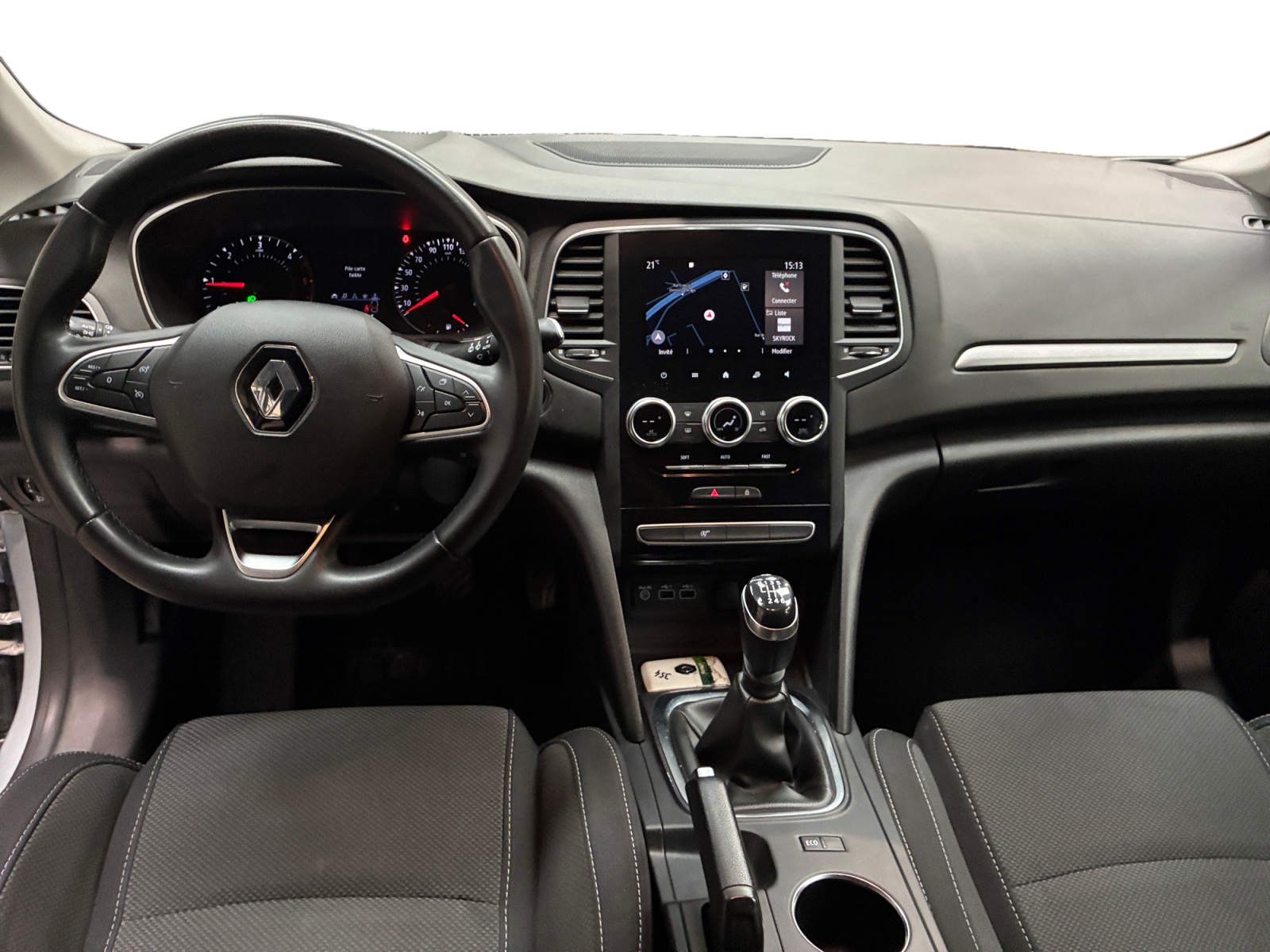 RENAULT Megane IV Berline Blue dCi 115 Evolution 2022