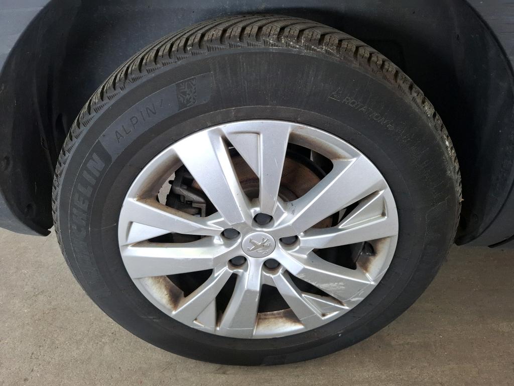 PEUGEOT 5008 BUSINESS PureTech 130ch S&S EAT8 Active 2021