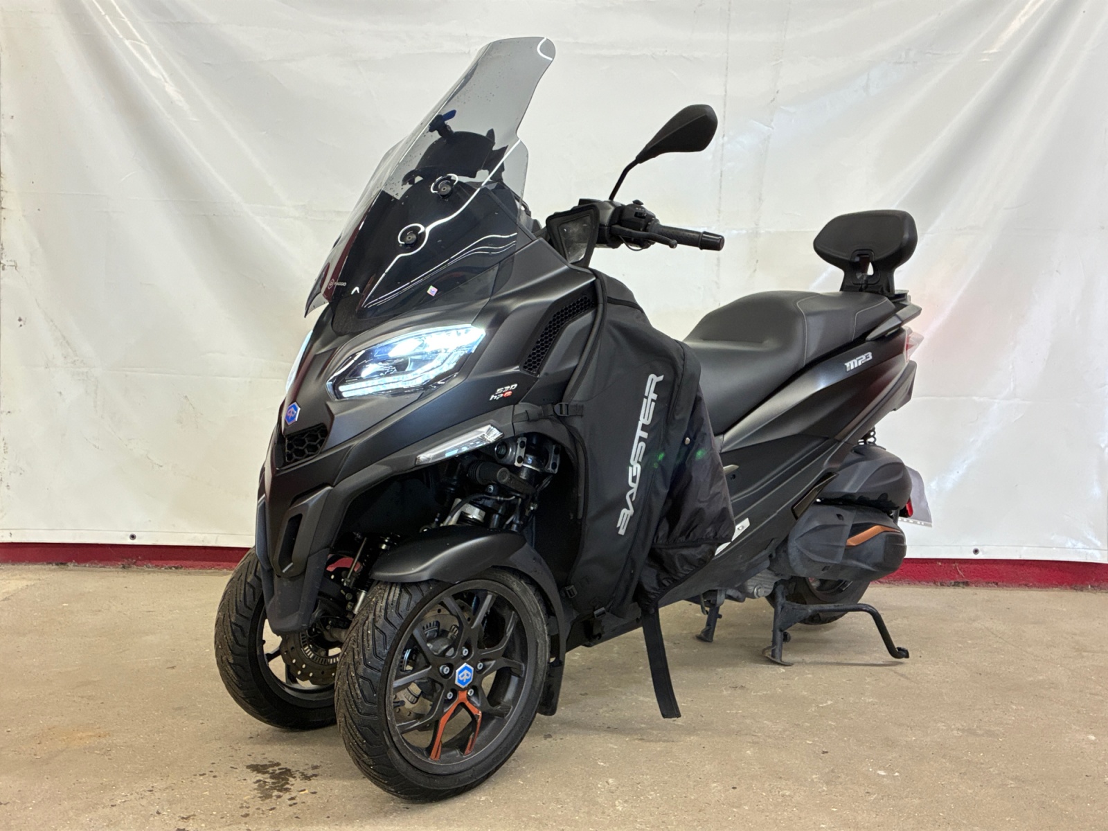 PIAGGIO MP3 530 HPE Exclusive 2024