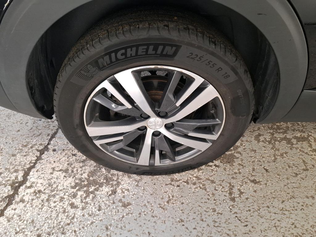 PEUGEOT 5008 BlueHDi 130ch S&S EAT8 Allure Pack 2023